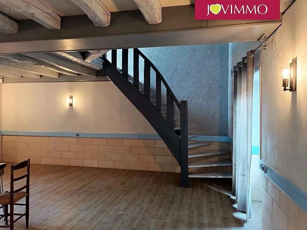 Maison à BESSAIS-LE-FROMENTAL