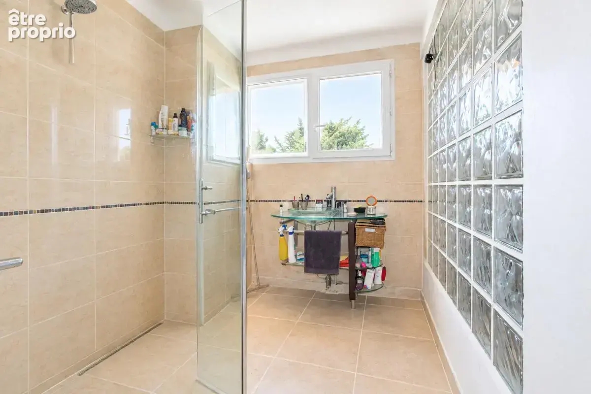 Maison 3 faces avec garage et extérieur ? 82 m² ? Saint-Nazaire-d'Aude - photo 9
