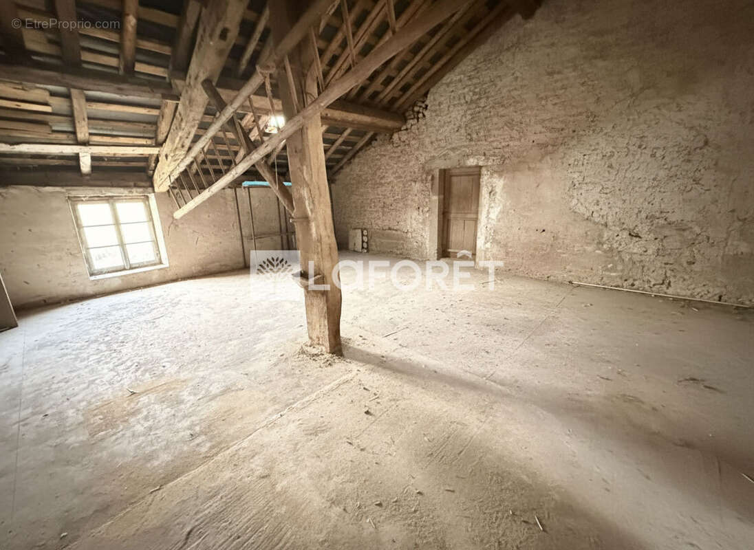 Maison à CHAUMOUSEY