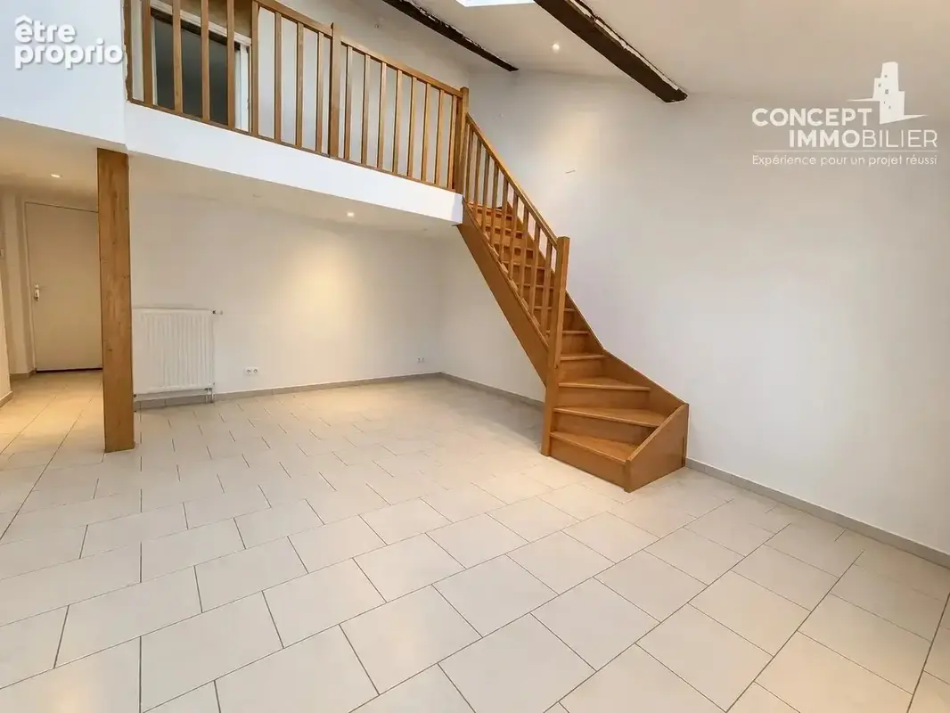 Immeuble de rapport rénové – 3 appartements - photo 10
