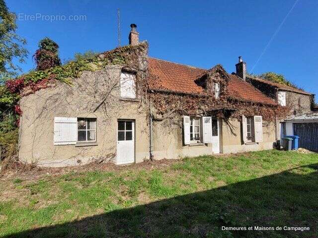 Maison à LE PERRAY-EN-YVELINES