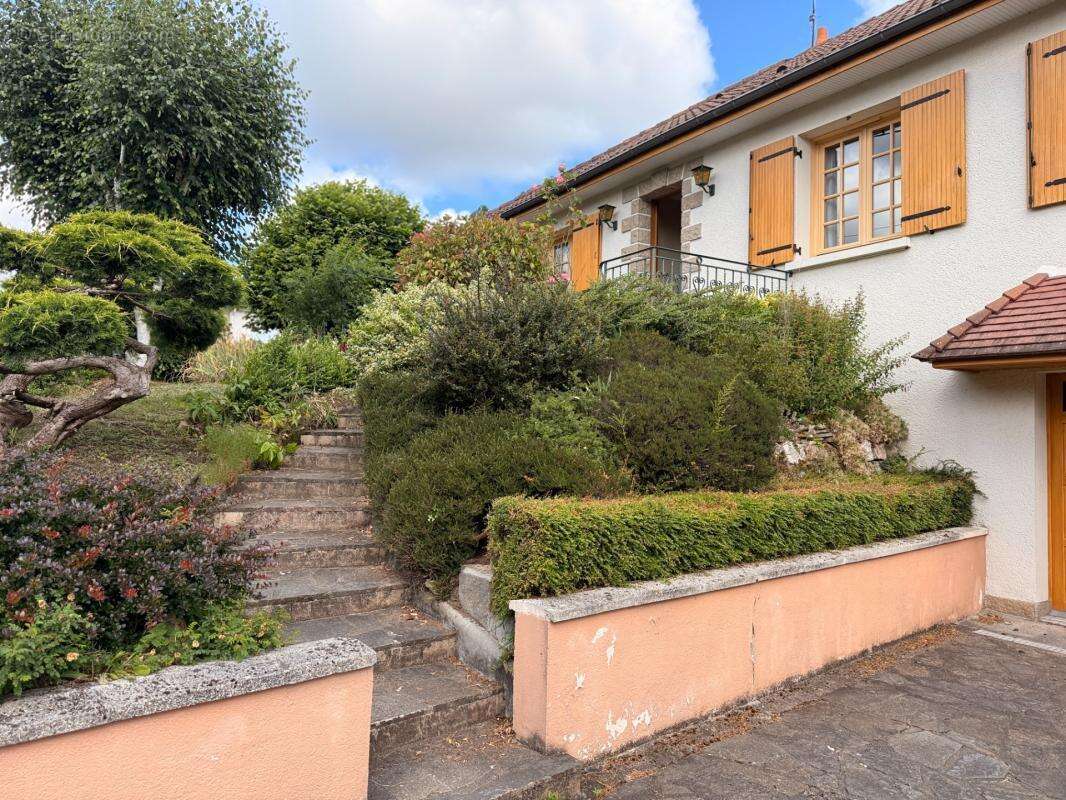 EN EXCLUSIVITE ! Pavillon de 114m², sur sous sol,  terrain de 956m2 169 900 € - photo 39