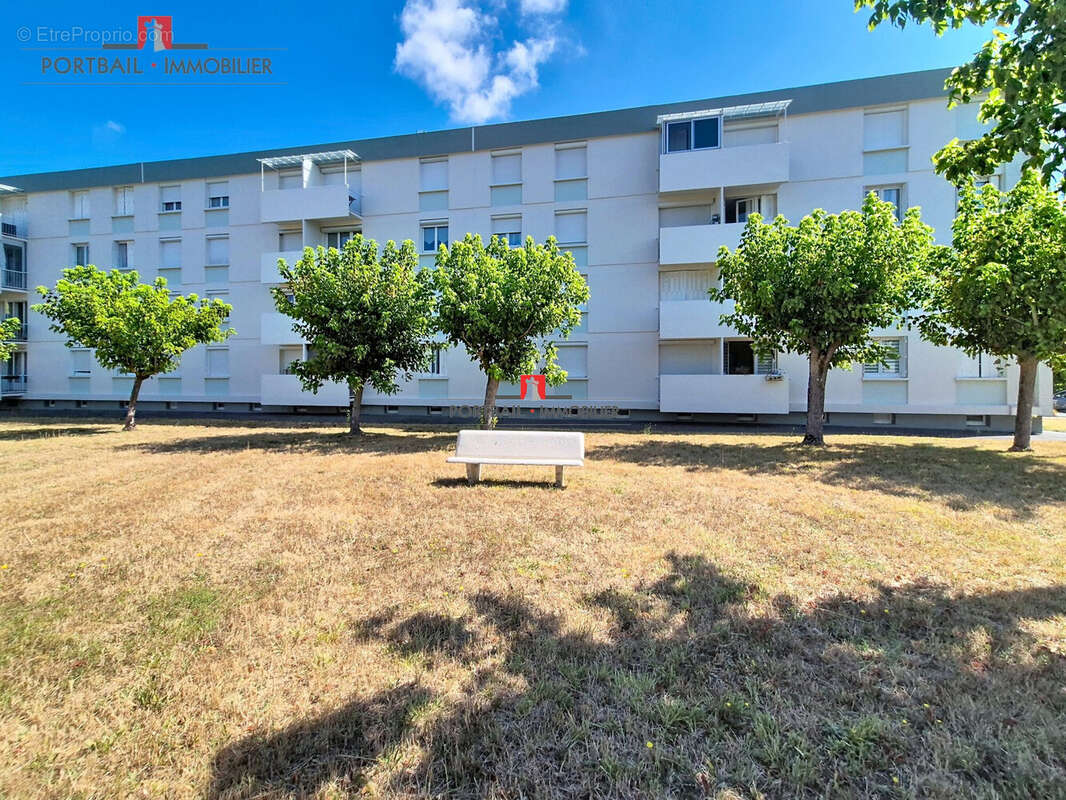 Appartement à CARBON-BLANC