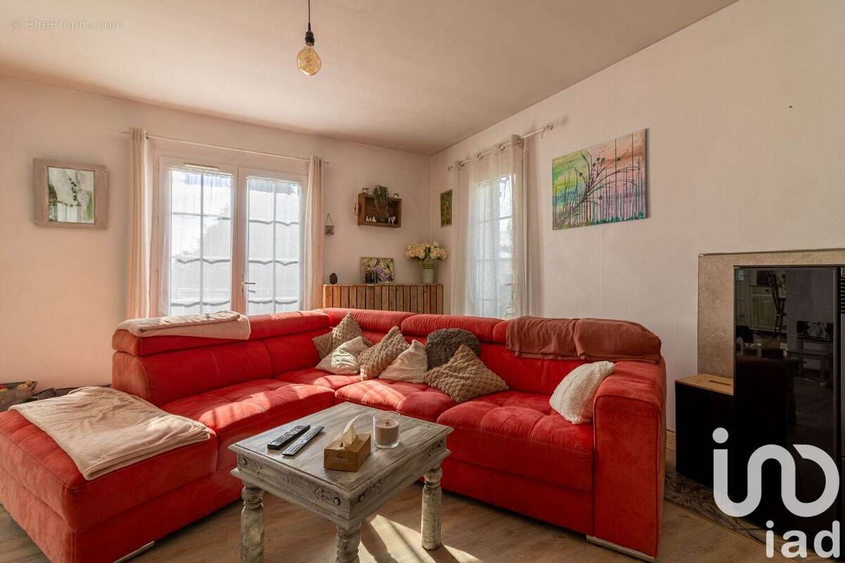 Photo 7 - Maison à DAMMARTIN-EN-SERVE