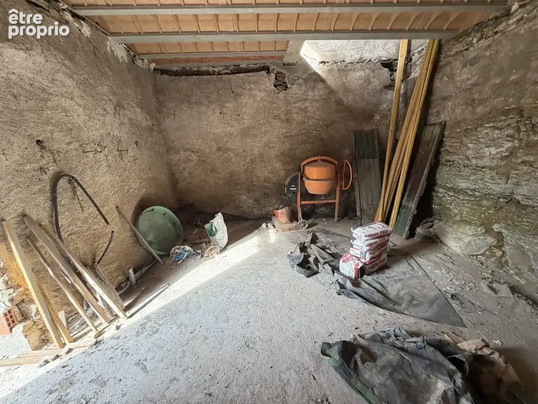 Pièce 1 en rdc 