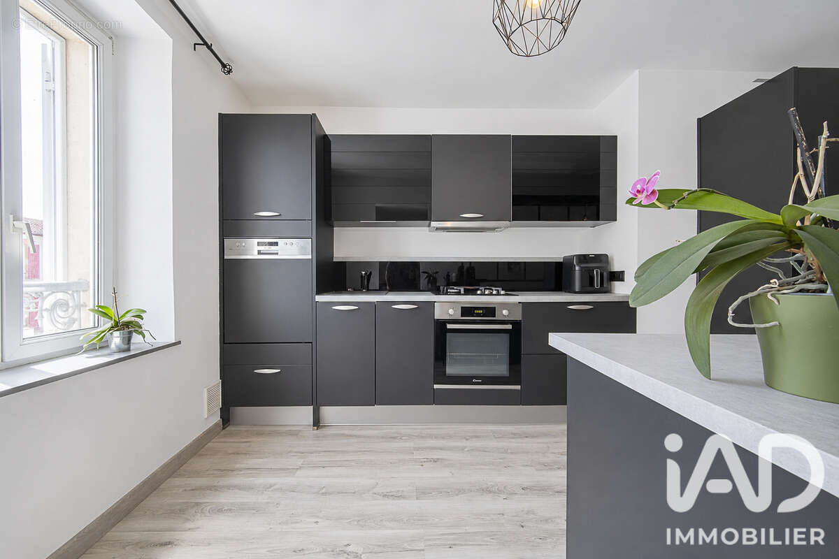 Maison 170 m² à Verdun  - photo 5