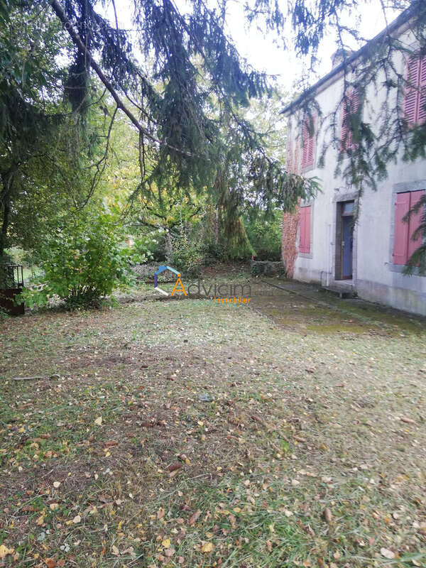 Maison à ROUSSINES