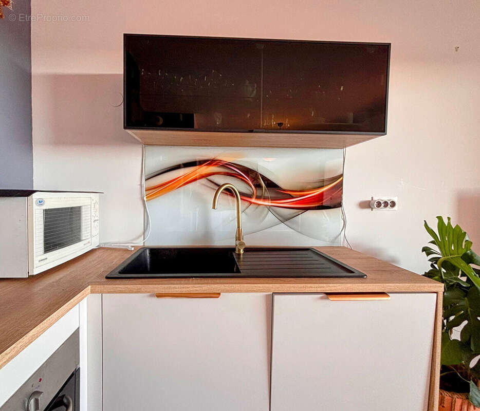 Appartement à SAUSSET-LES-PINS