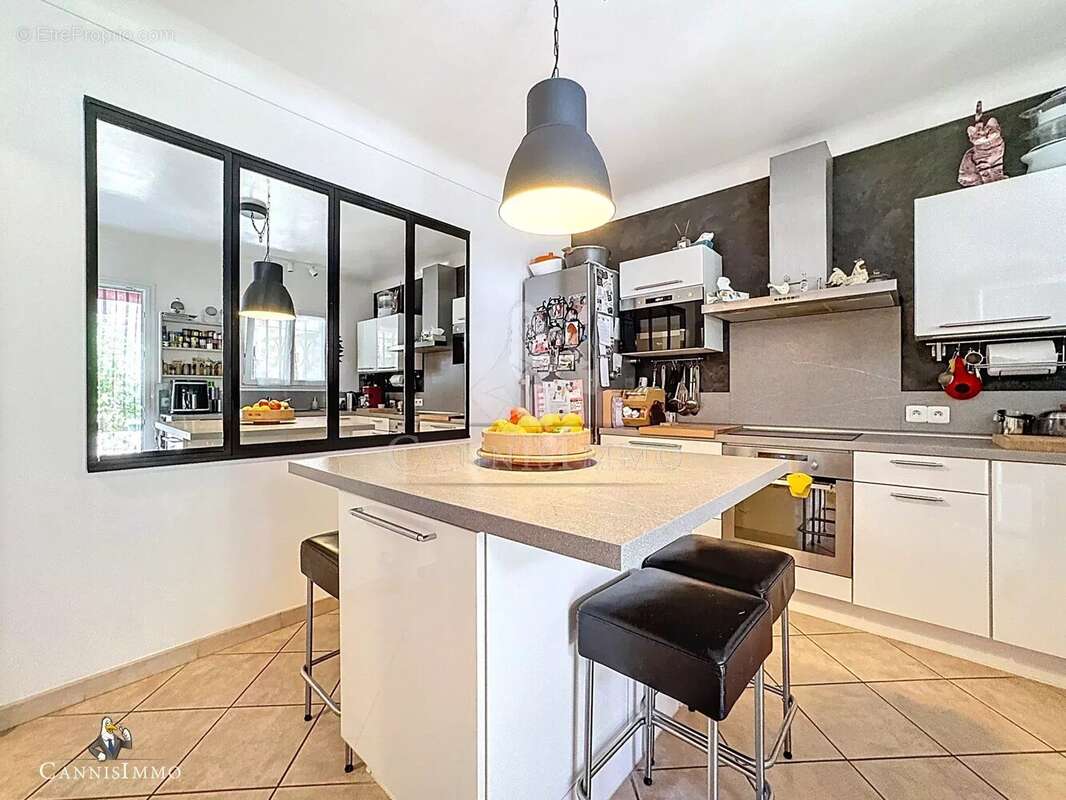 Maison à PEYMEINADE