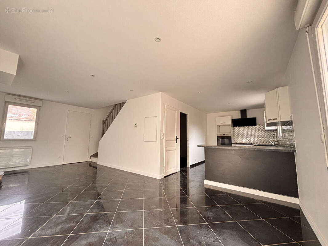 Maison à VILLEPARISIS