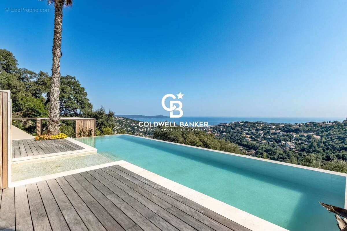 Maison à CAVALAIRE-SUR-MER