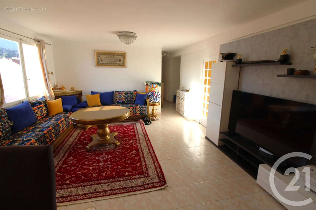 Appartement à MENTON