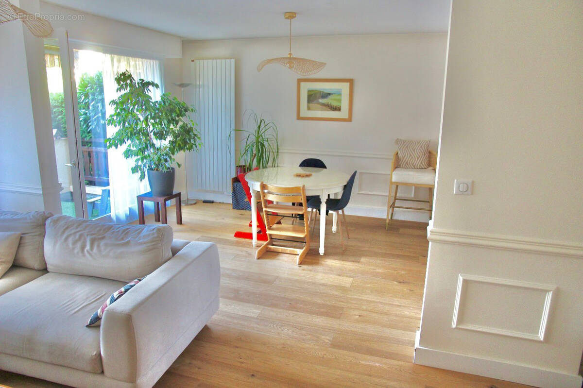 Appartement à ORNEX