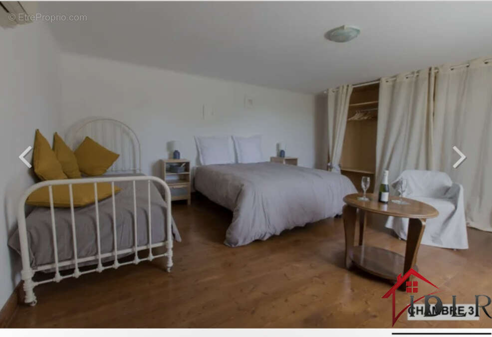 Magnifique Villa de 9 Pièces avec Vue sur la Rivière, Piscin - photo 10