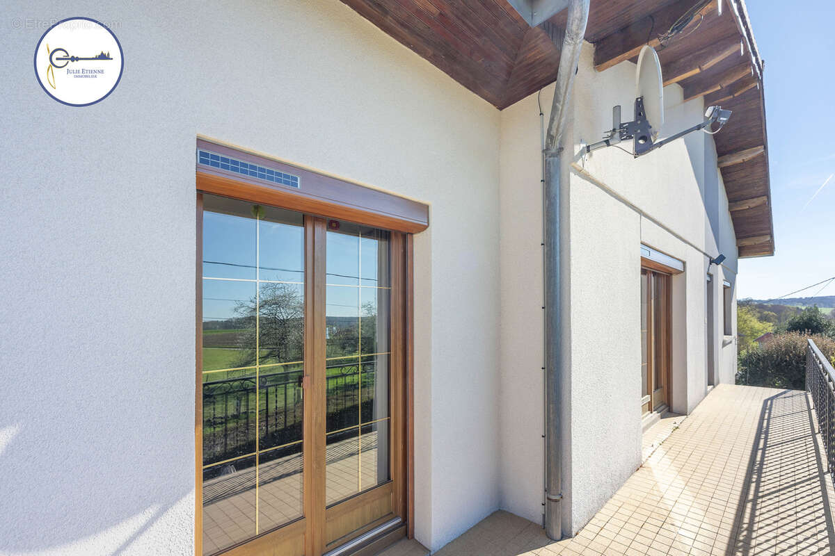 Maison à LE CLERJUS