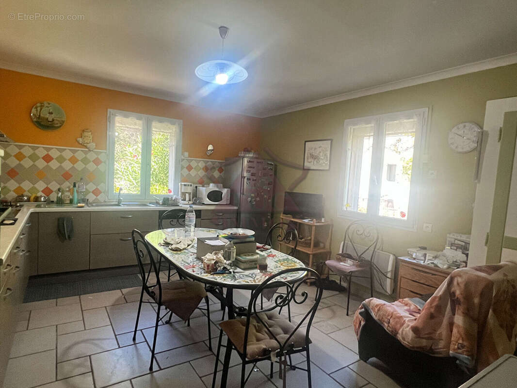 Maison à SAINT-AMBROIX