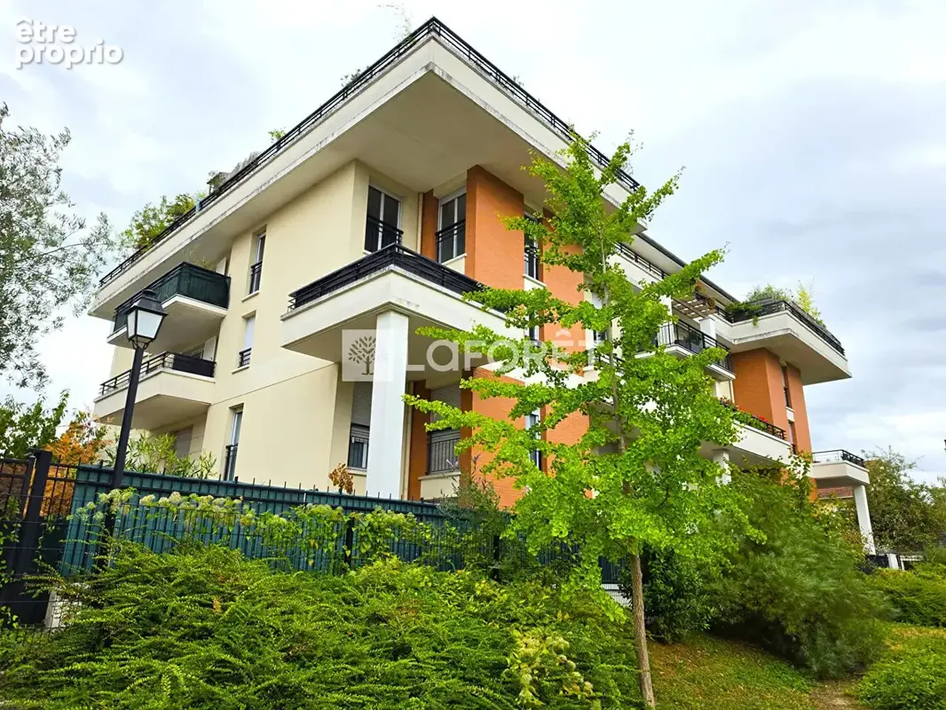 Appartement à BONDY