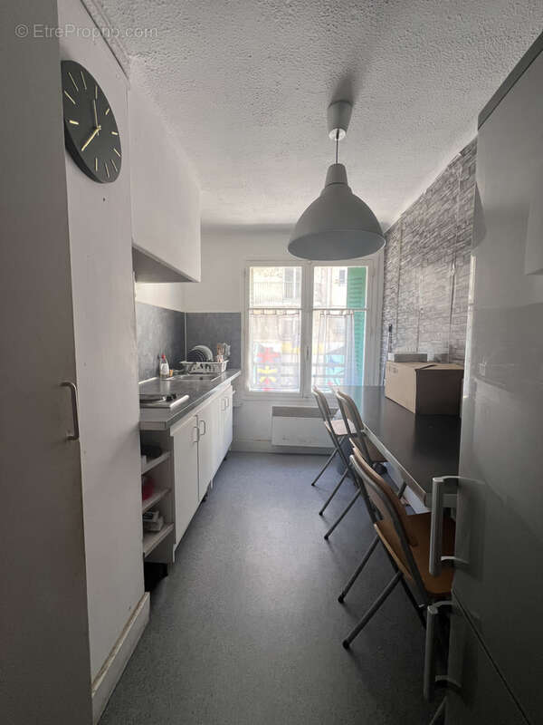 Appartement à MARSEILLE-3E