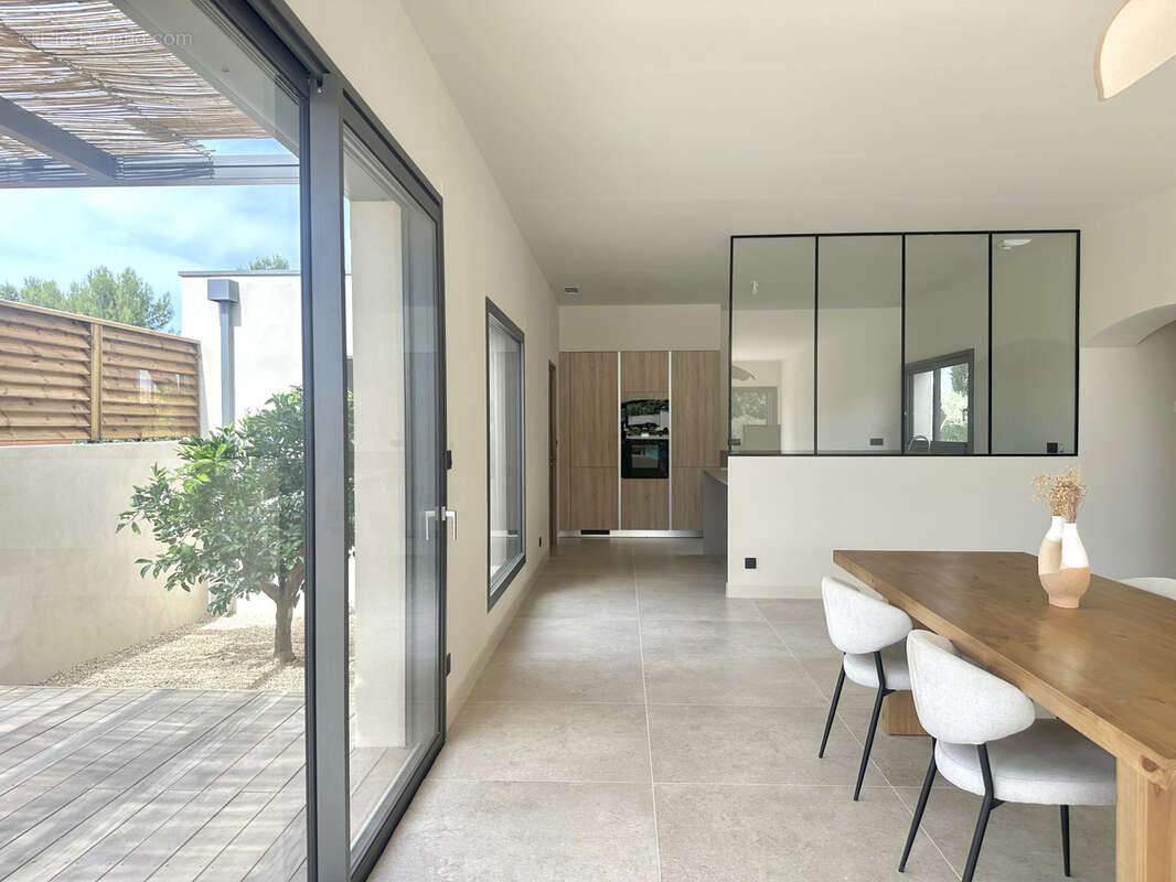 Maison à GARRIGUES-SAINTE-EULALIE