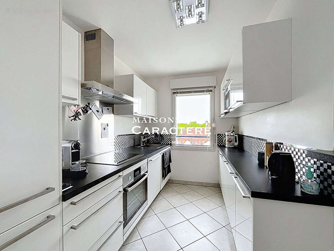 Appartement à VERNEUIL-SUR-SEINE