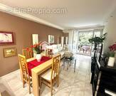 Photo 1 - Appartement à SAINT-LAURENT-DU-VAR