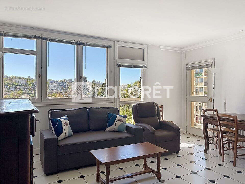 Appartement à LE PECQ