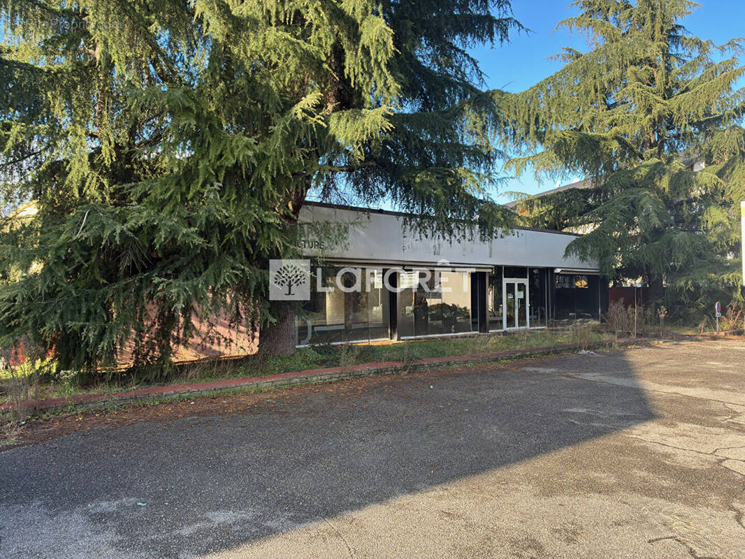 Appartement à CHALLES-LES-EAUX