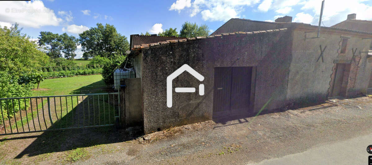 Maison à LE CHAMP-SAINT-PERE