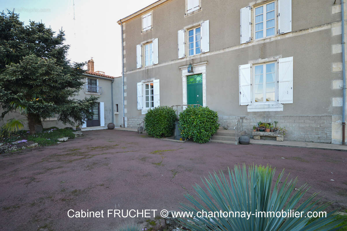 Maison à LA CHATAIGNERAIE