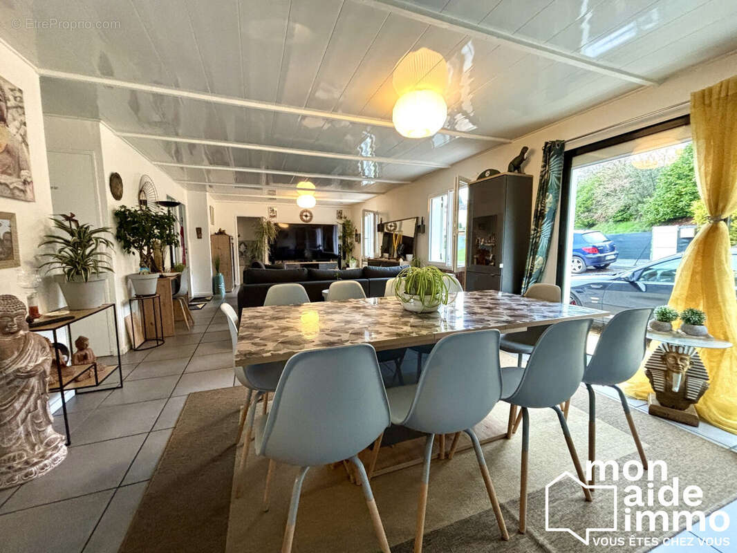 Maison à SAINT-JORY-LAS-BLOUX