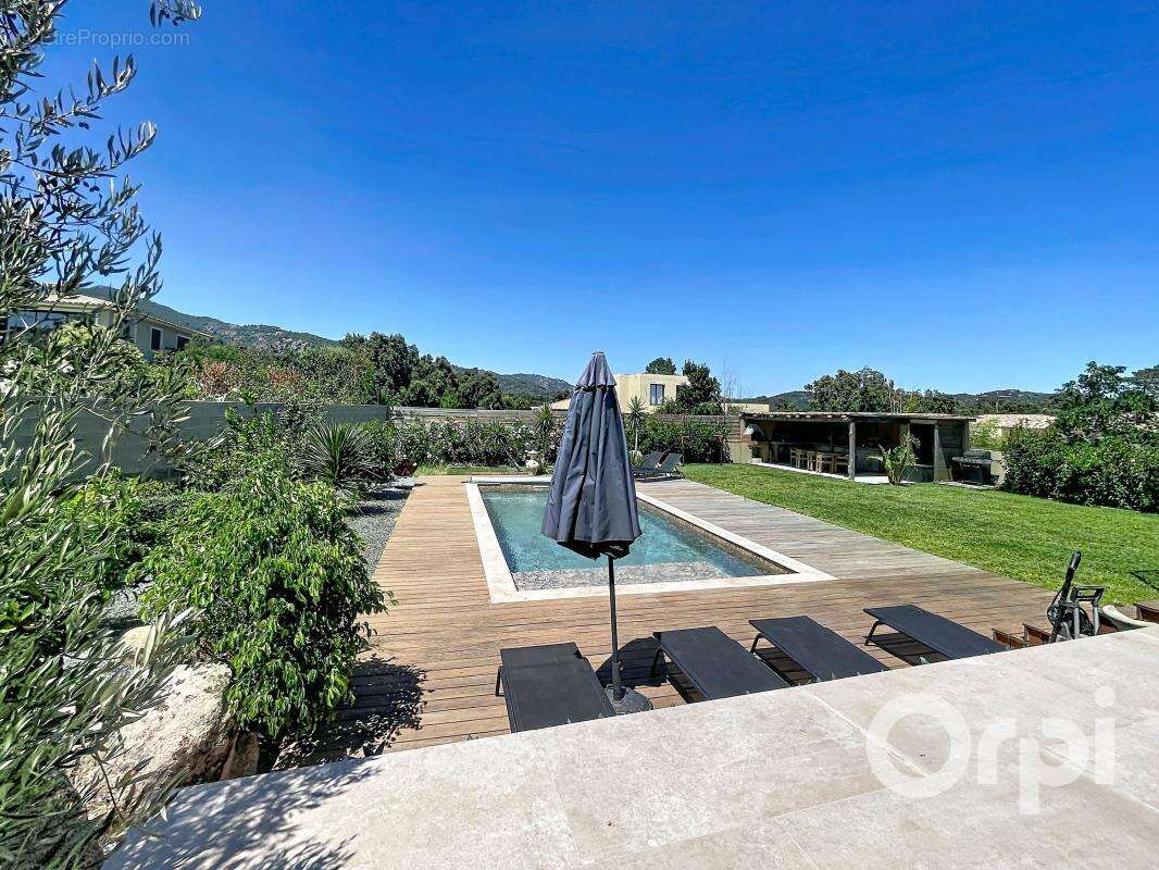 Villa, 3 chambres avec piscine, Lecci - photo 13