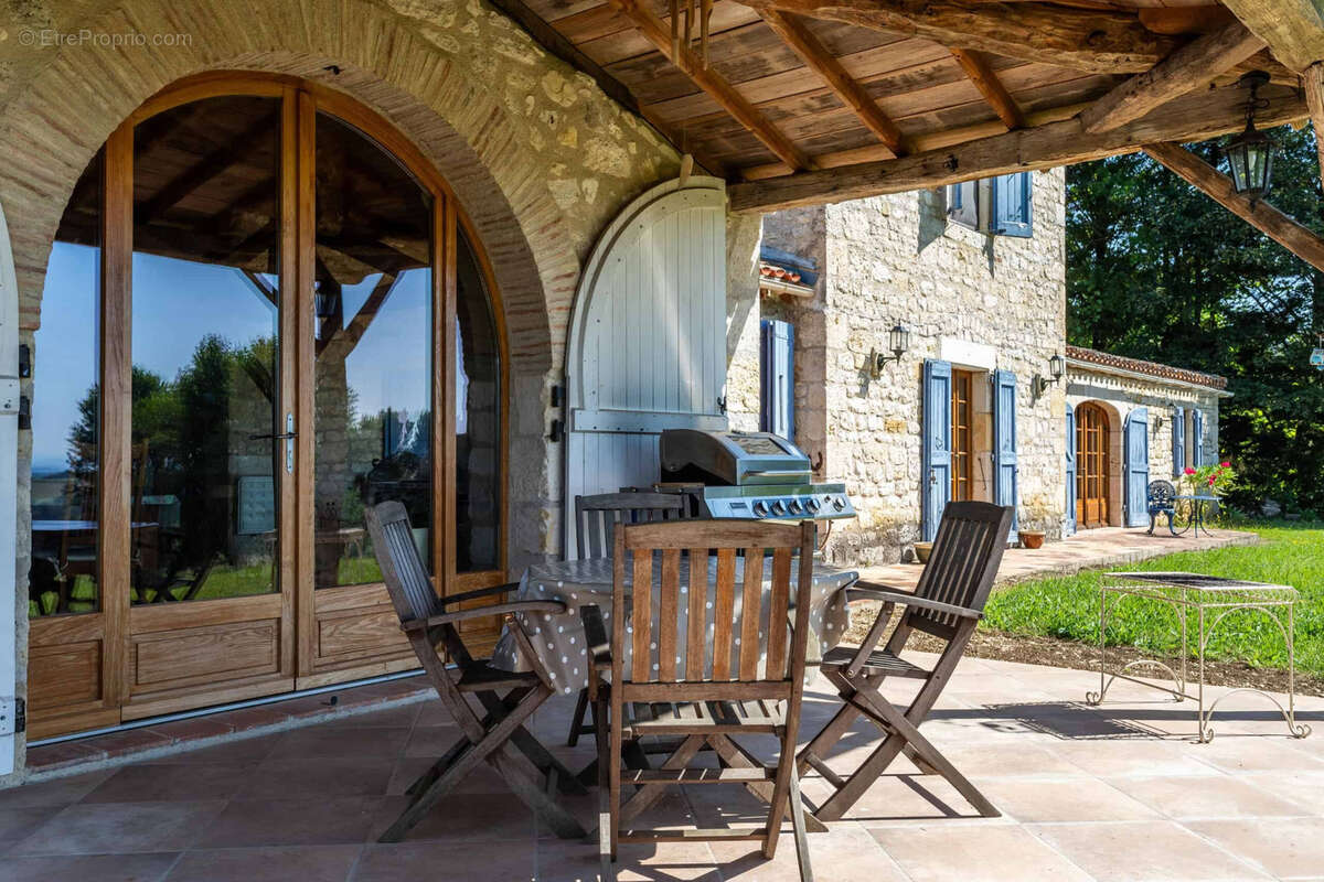 Maison à CORDES-SUR-CIEL