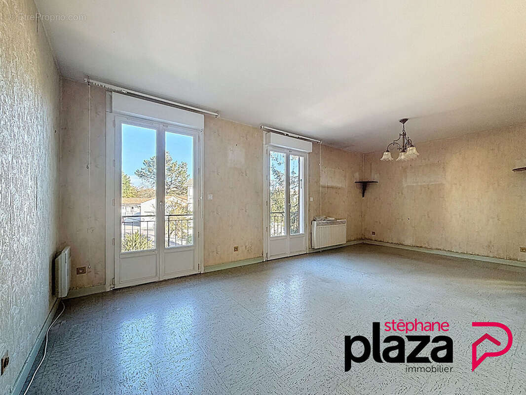 Maison à SAINT-GEORGES-DE-DIDONNE