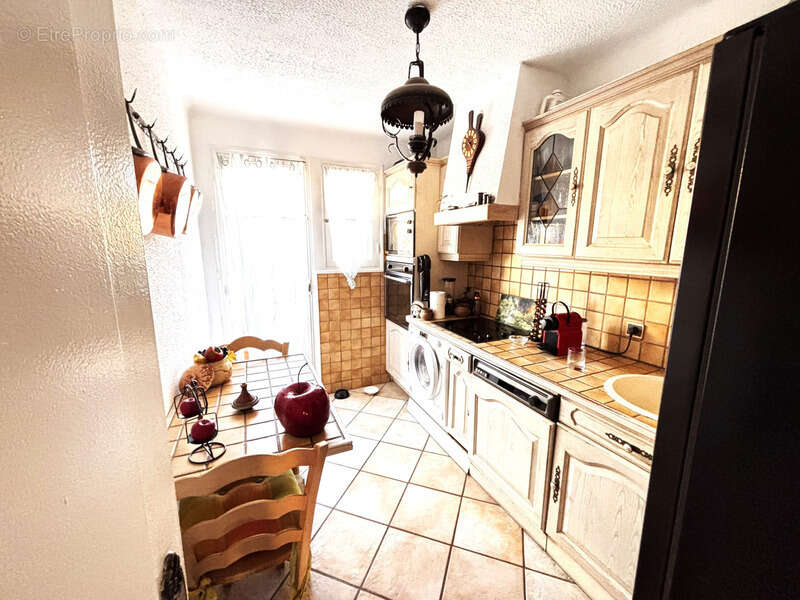 Appartement à vendre 3 pièces ANTIBES (06) - photo 4