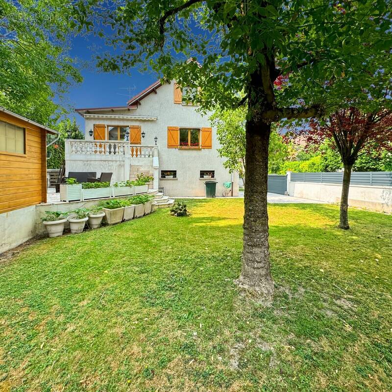 Maison à BRY-SUR-MARNE