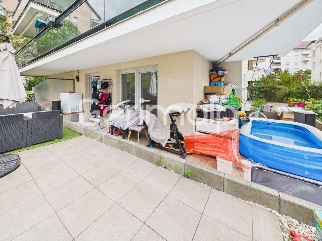 Vente - Appartement - 4 pièces + cuisine - 75 m² - 398 000 € - - photo 15