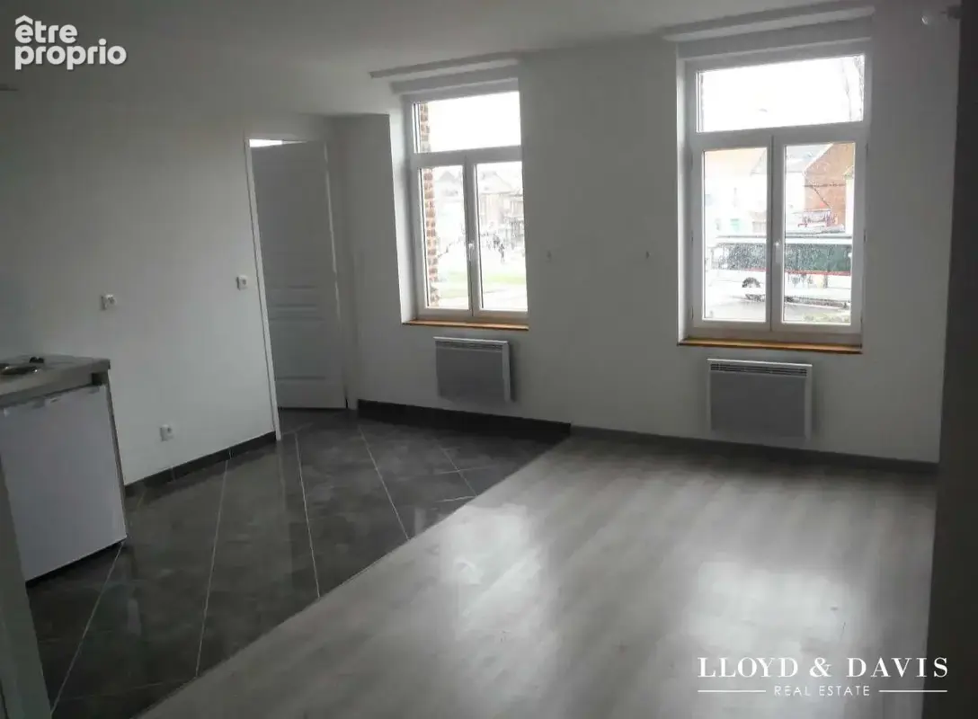 Appartement 180 m² à vendre à Raismes (59590) - photo 2