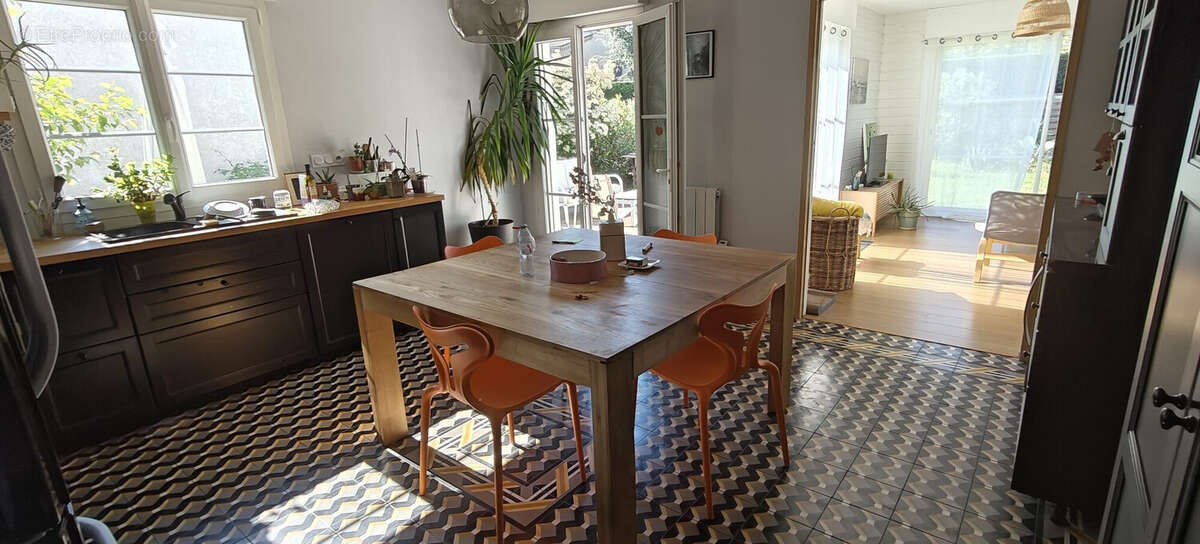 Maison à MALISSARD