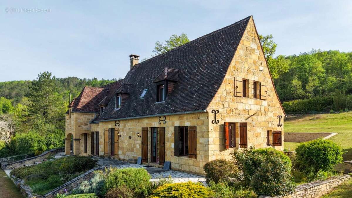 Maison à SARLAT-LA-CANEDA