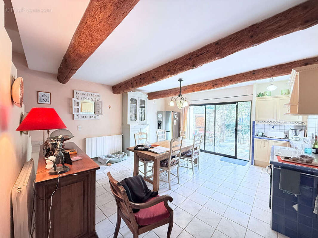 Maison à CESSERAS