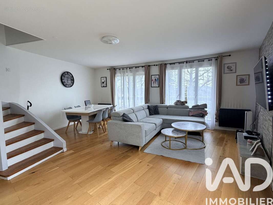 Photo 4 - Appartement à COUBRON