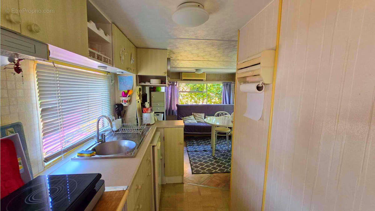 Coup de coeur au Castellet - Mobil-home avec terrain de 215 m² en pleine propriété - photo 11