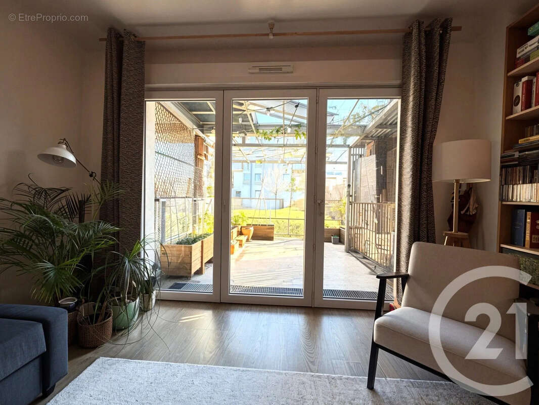 Appartement à BEGLES