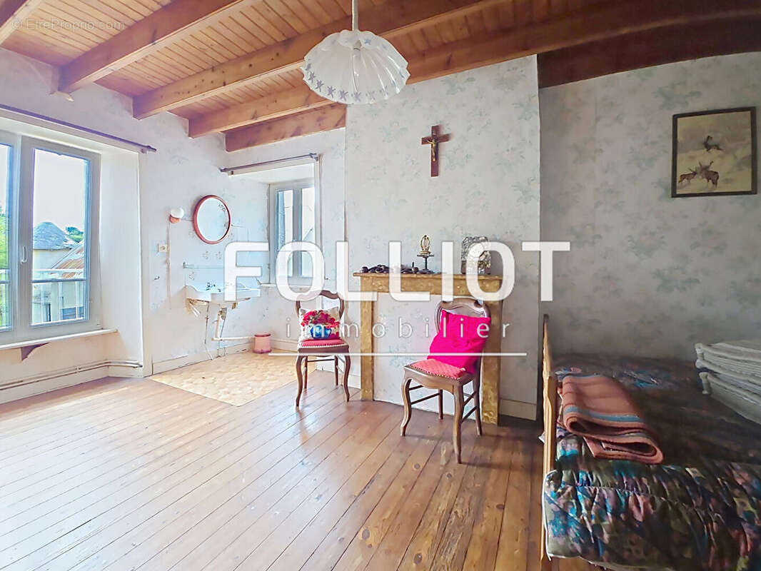 Maison avec dépendances - photo 11