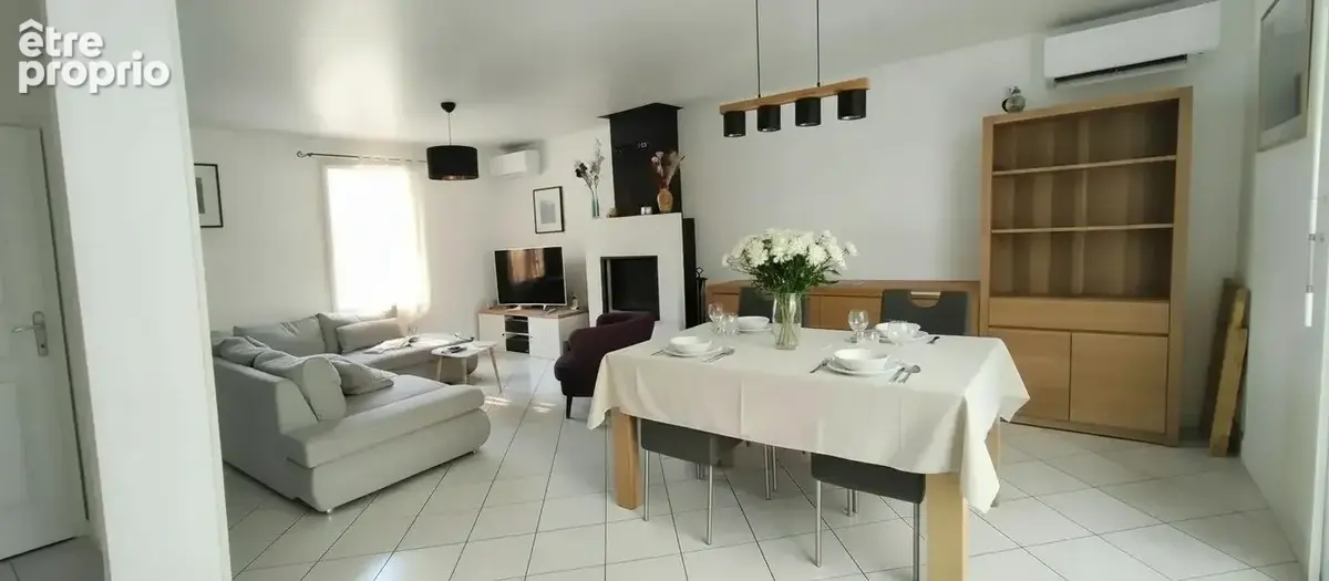 SALLE A MANGER 