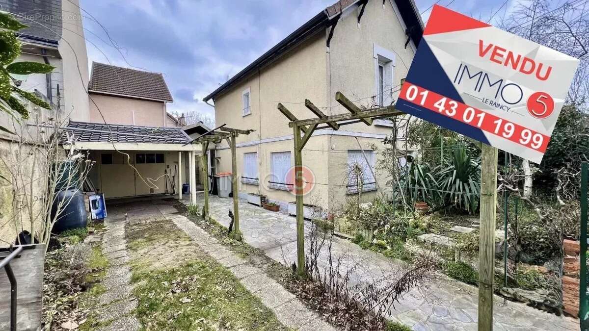 Maison à VILLEMOMBLE