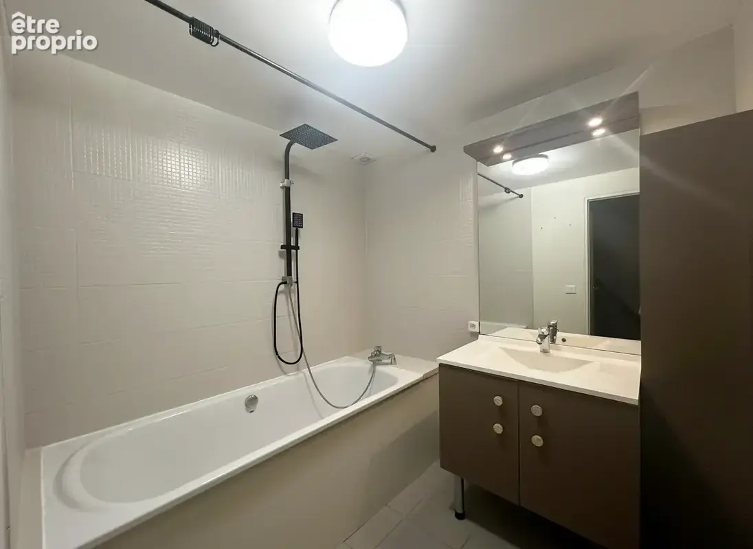 Appartement Duplex type F2 bis avec place de parking ! - photo 7