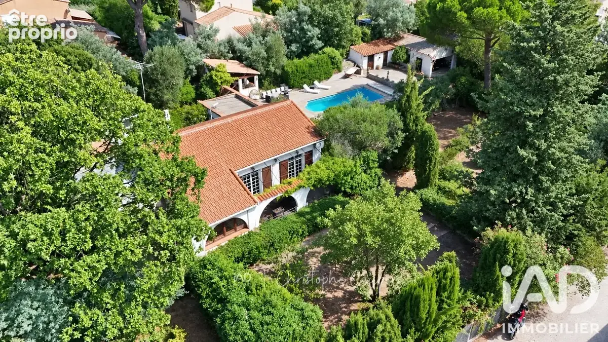Photo 1 - Maison à FREJUS