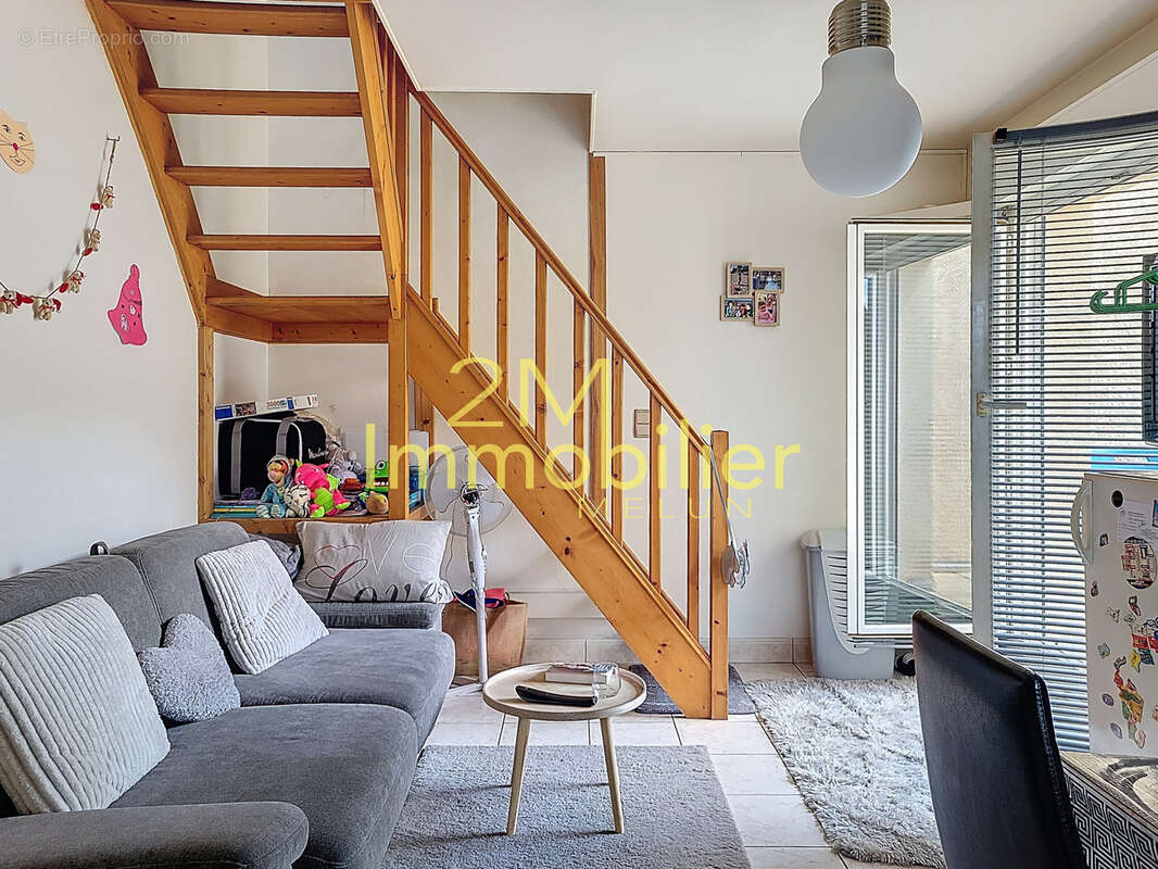 Appartement à DAMMARIE-LES-LYS