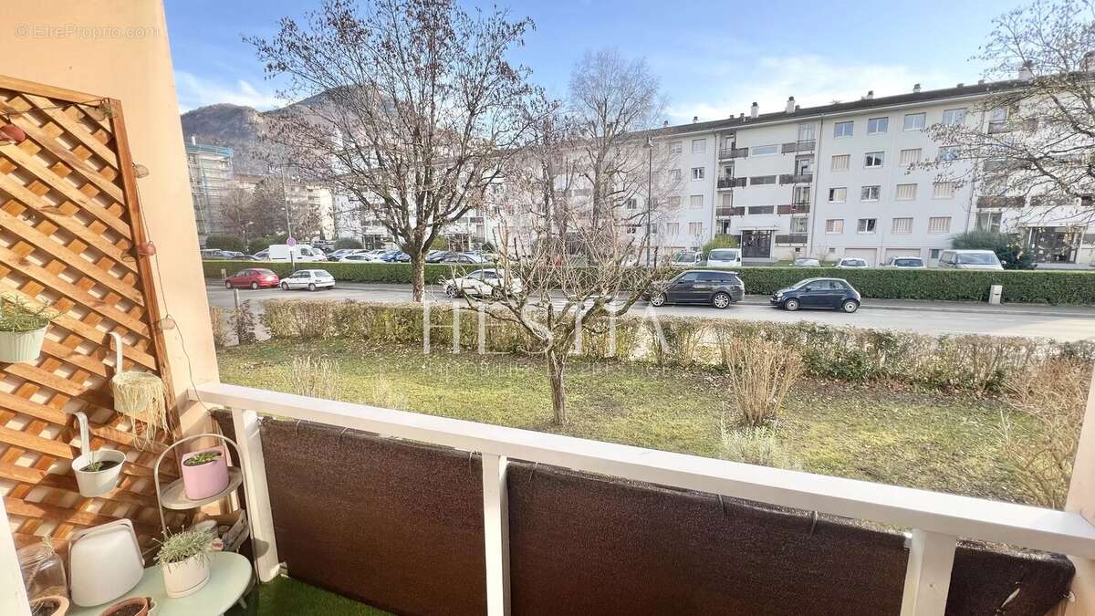 Appartement à ANNECY-LE-VIEUX